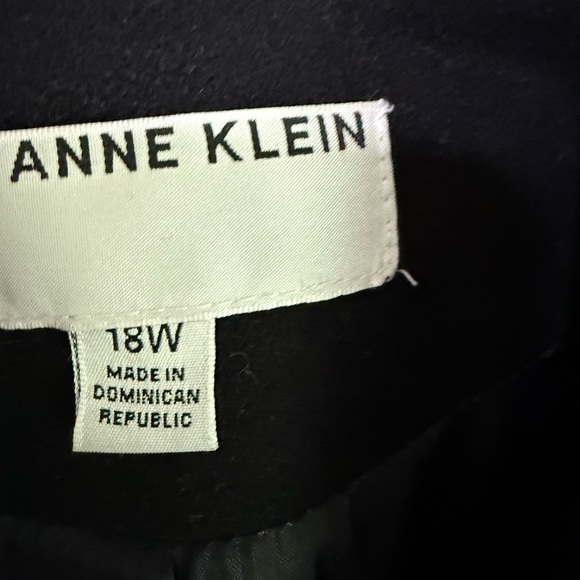 Anne Klein Elegant Black Pea Coat - Picture 3 of 3
